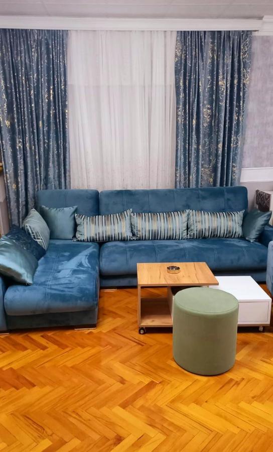Central Apartment "Ameliya" 巴库 外观 照片