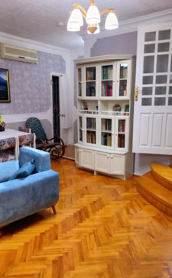 Central Apartment "Ameliya" 巴库 外观 照片