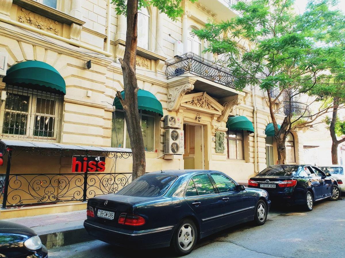 Central Apartment "Ameliya" 巴库 外观 照片